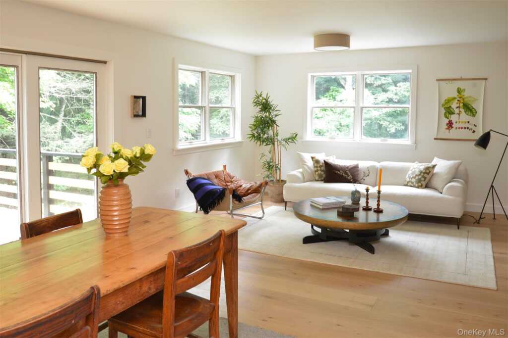 28 Mrs Franks Road, Saugerties, NY 12477 - Photo 13 of 38