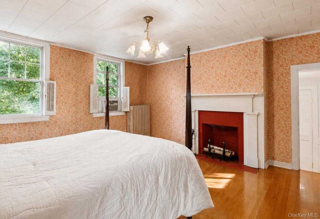 59 Hill Street, Saugerties, NY 12477 - Photo 17 of 41