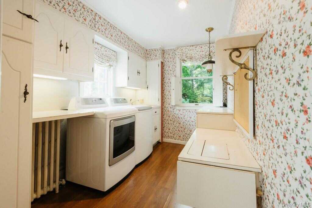 59 Hill Street, Saugerties, NY 12477 - Photo 26 of 41