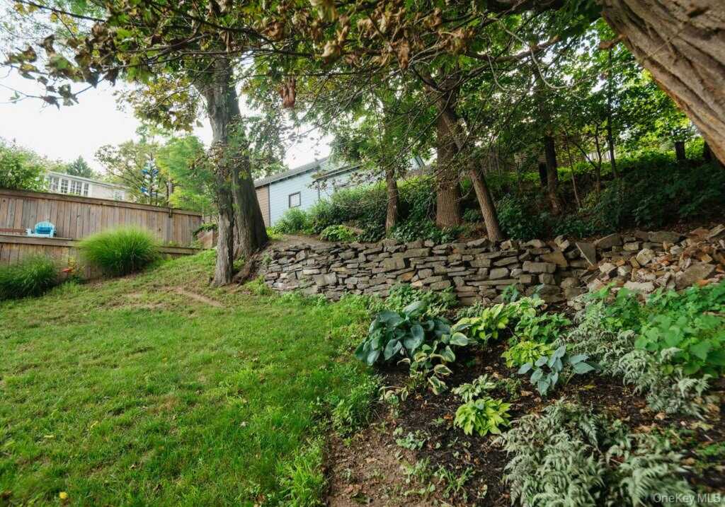 59 Hill Street, Saugerties, NY 12477 - Photo 36 of 41