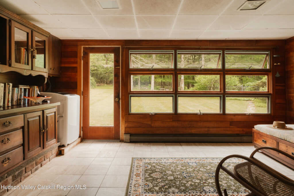 297-299 Ohayo Mountain Road, Woodstock, NY 12498 - Photo 12 of 46