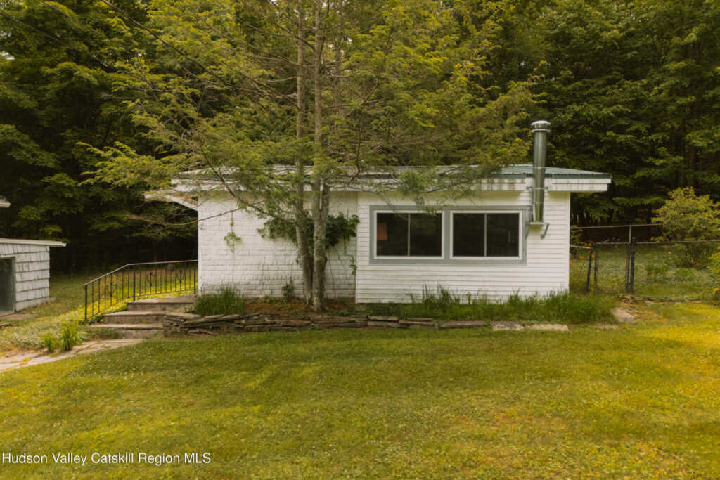 297-299 Ohayo Mountain Road, Woodstock, NY 12498 - Photo 35 of 46