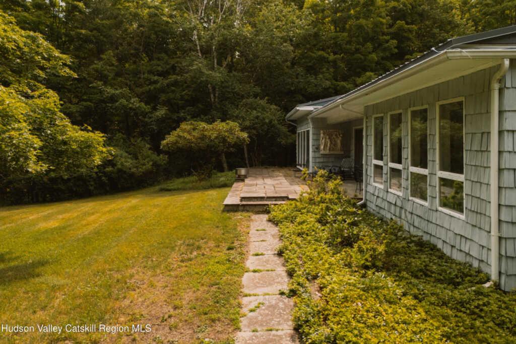 297-299 Ohayo Mountain Road, Woodstock, NY 12498 - Photo 41 of 46