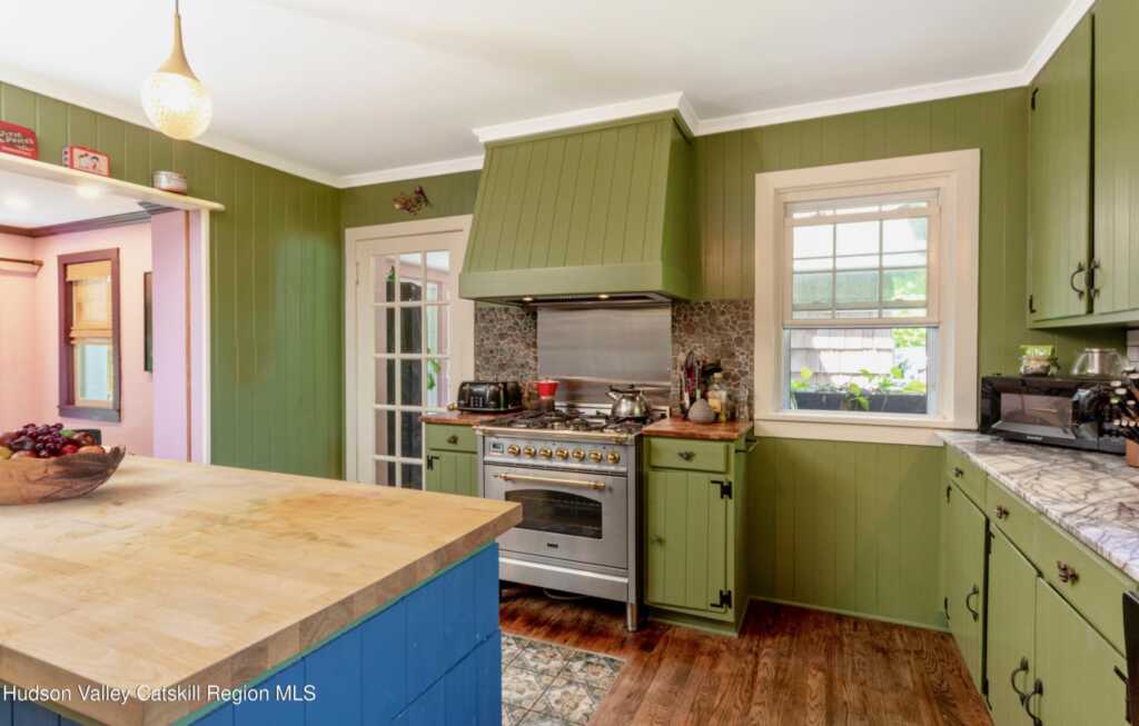 15 Chipmunk Lane, Woodstock, NY 12498 - Photo 8 of 50