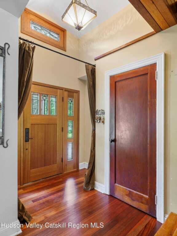 9 Creekside Lane, Rosendale, NY 12472 - Photo 11 of 50