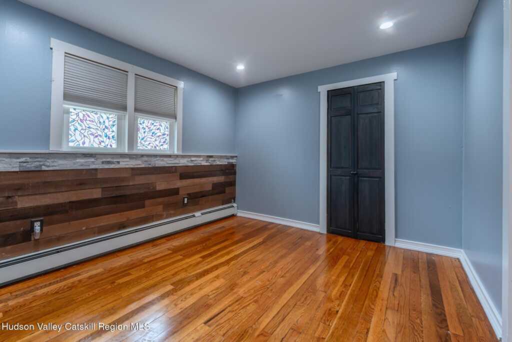 583 Savoy Street, Kingston, NY 12401 - Photo 20 of 36