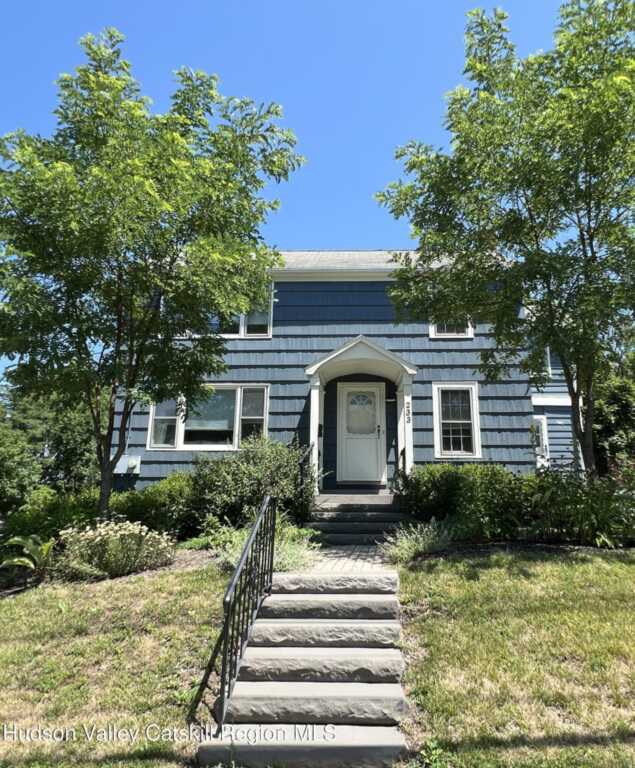 233 Main Street, New Paltz, NY 12561