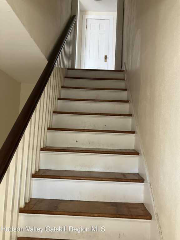 233 Main Street, New Paltz, NY 12561 - Photo 13 of 20