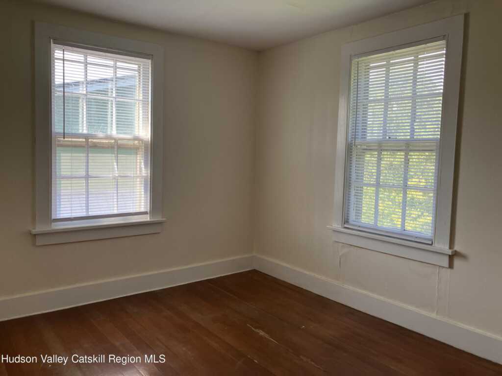 233 Main Street, New Paltz, NY 12561 - Photo 16 of 20