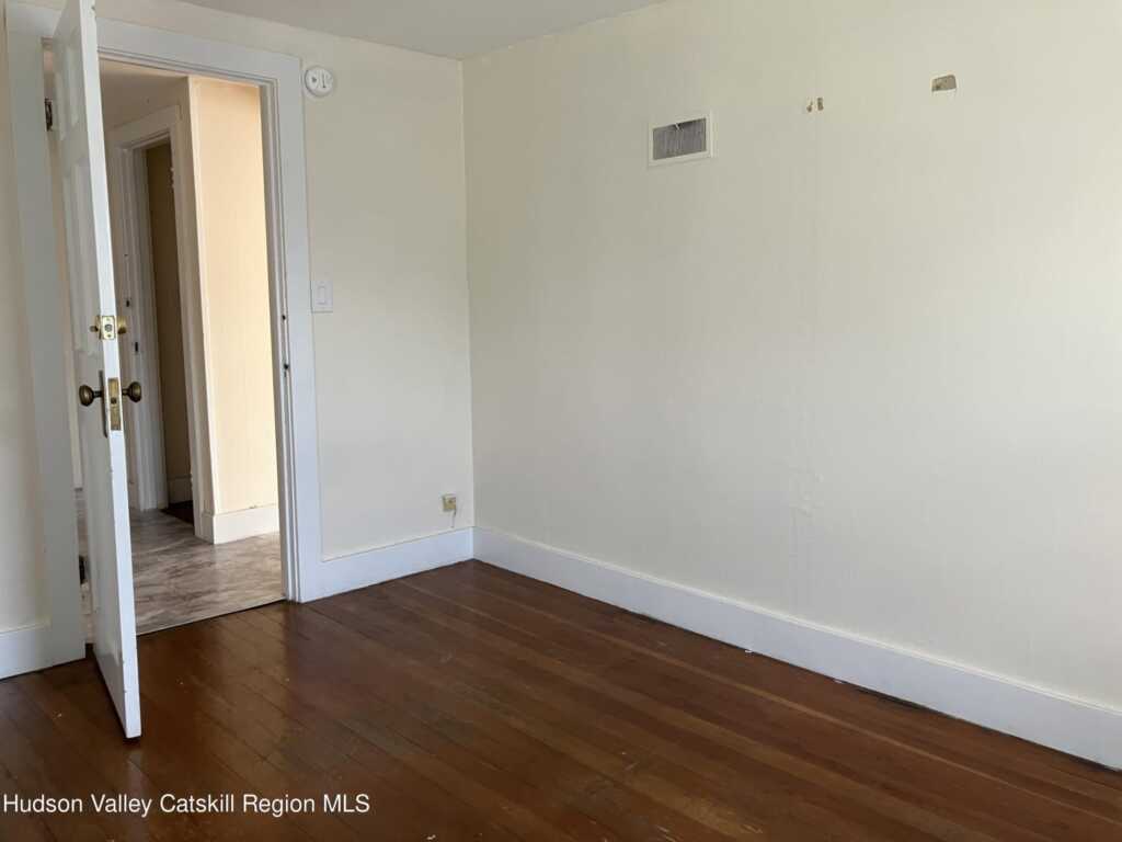 233 Main Street, New Paltz, NY 12561 - Photo 17 of 20