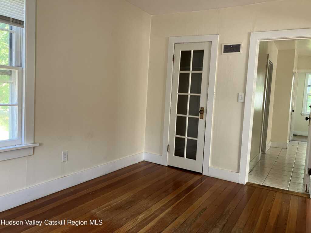233 Main Street, New Paltz, NY 12561 - Photo 6 of 20