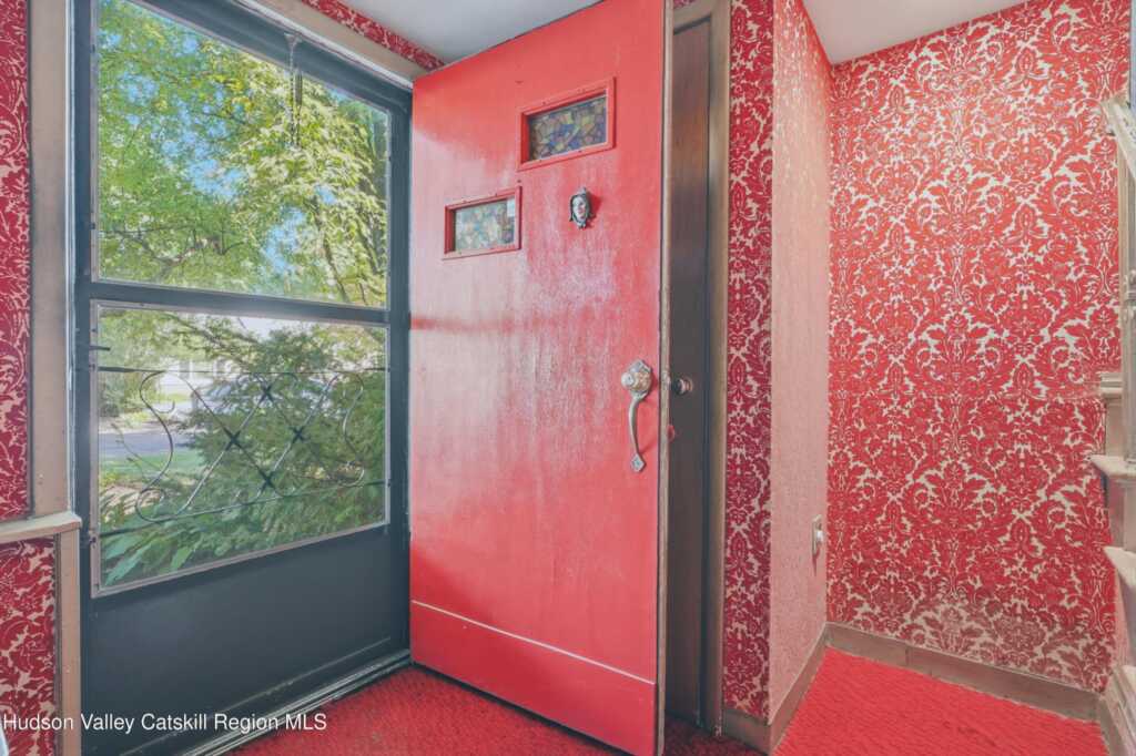 2 Cedar Lane, Saugerties, NY 12477 - Photo 4 of 25