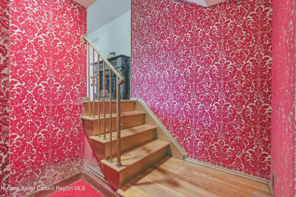 2 Cedar Lane, Saugerties, NY 12477 - Photo 5 of 25