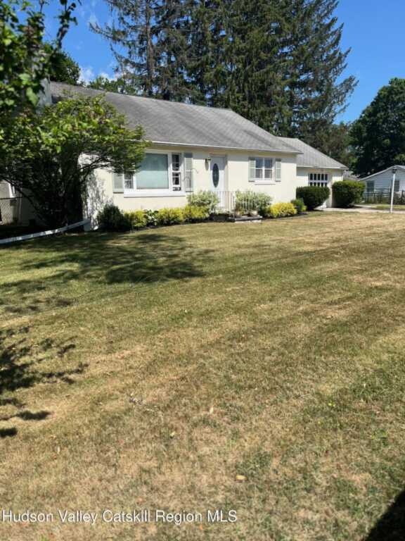 1067 Codwise Street, Kingston, NY 12401 - Photo 2 of 34