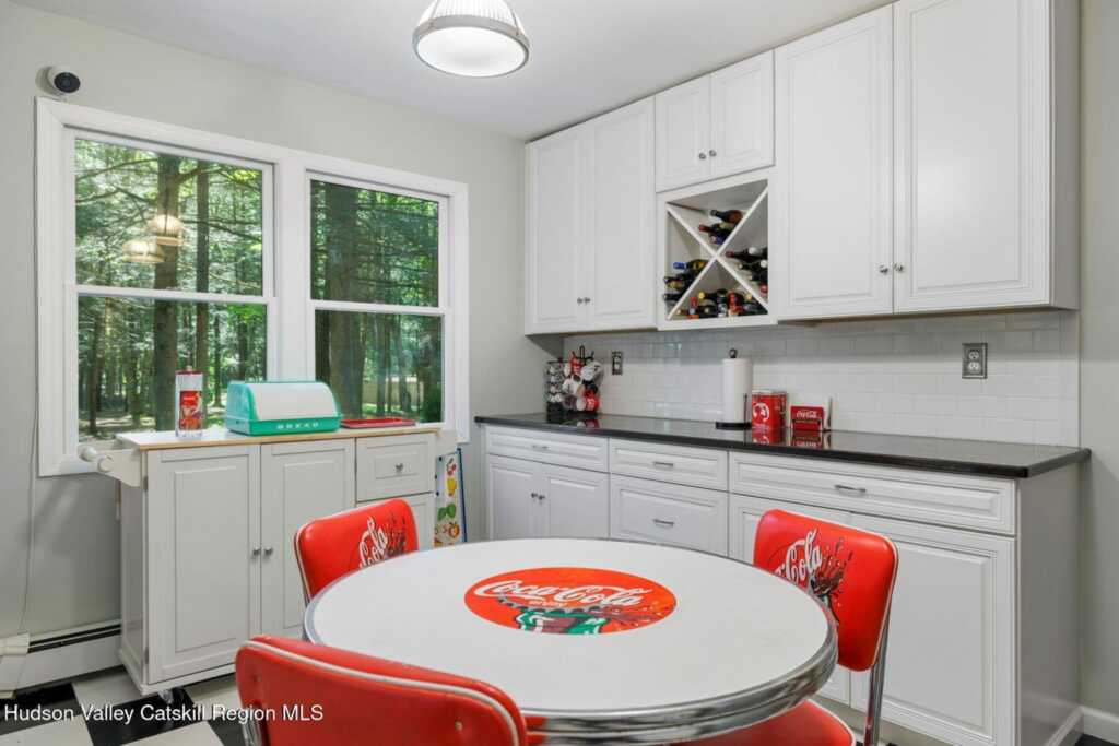 29 Maurizi Lane, Woodstock, NY 12498 - Photo 13 of 49
