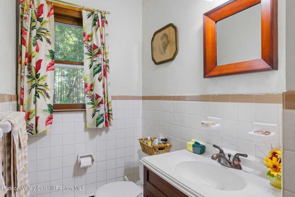 29 Maurizi Lane, Woodstock, NY 12498 - Photo 20 of 49