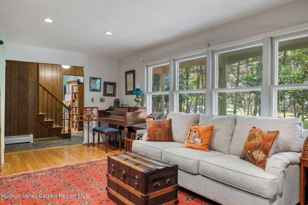 29 Maurizi Lane, Woodstock, NY 12498 - Photo 6 of 49