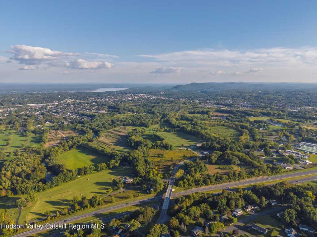 220 Sawkill Road, Kingston, NY 12401 - Photo 11 of 18