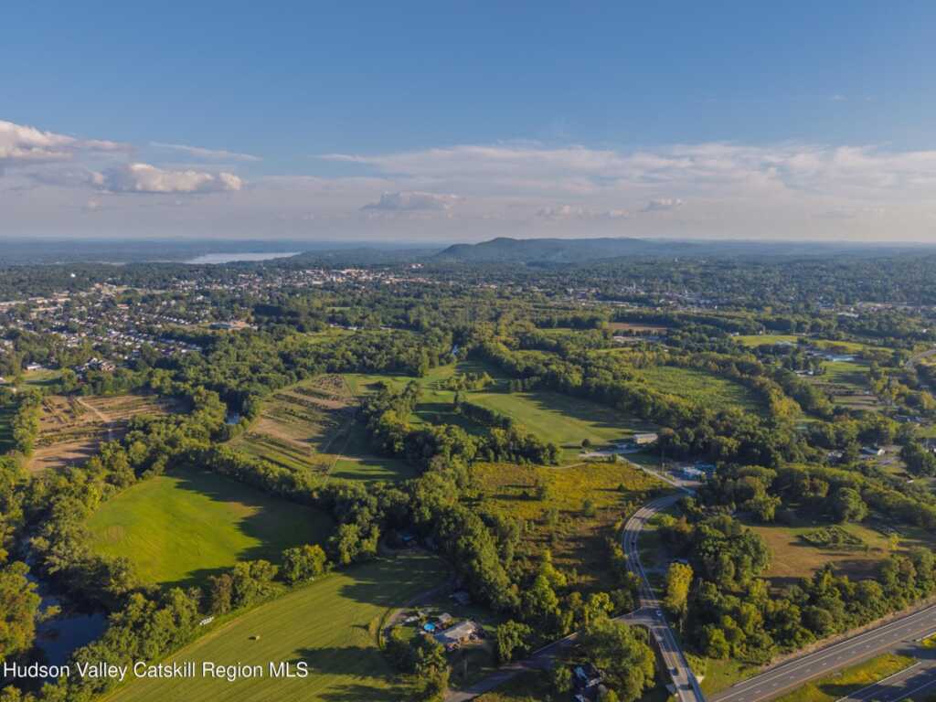 220 Sawkill Road, Kingston, NY 12401 - Photo 12 of 18