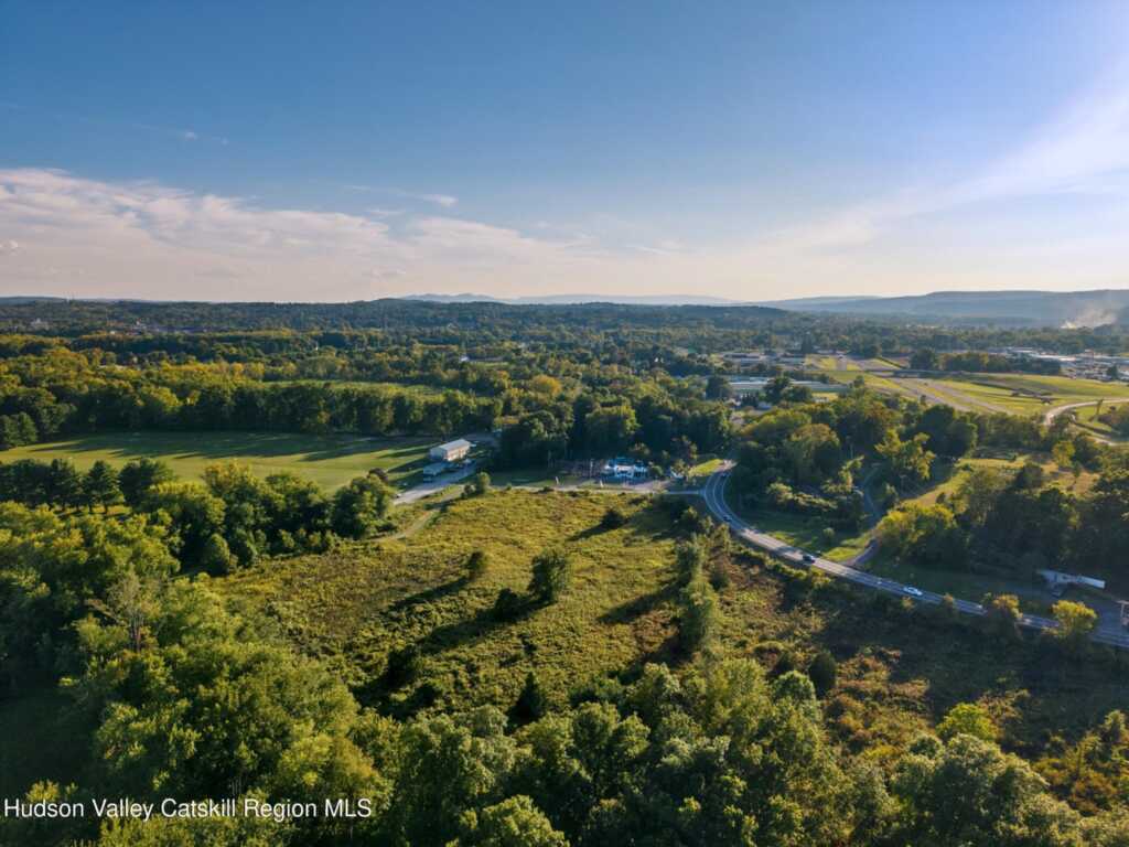 220 Sawkill Road, Kingston, NY 12401 - Photo 14 of 18