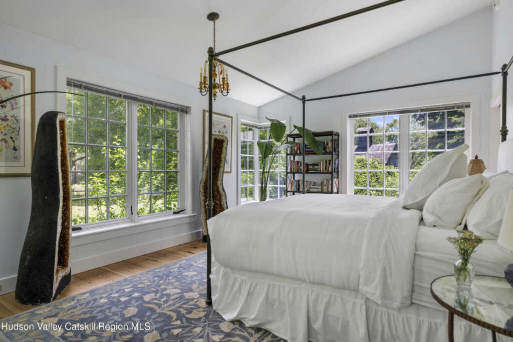 1389 Rte 212, Saugerties, NY 12477 - Photo 14 of 50