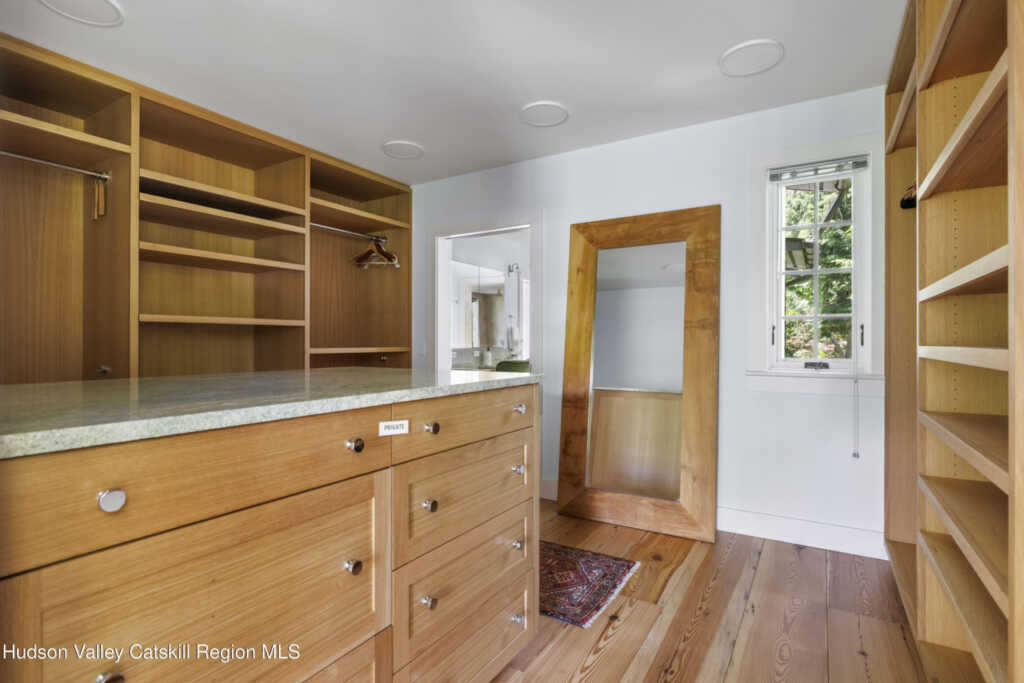1389 Rte 212, Saugerties, NY 12477 - Photo 17 of 50