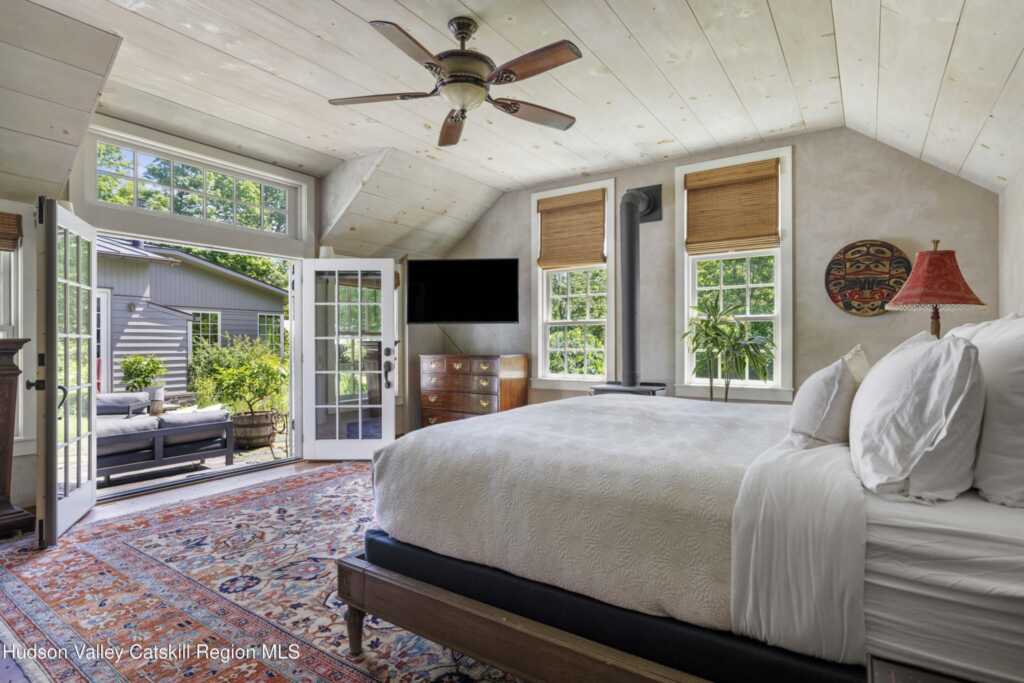 1389 Rte 212, Saugerties, NY 12477 - Photo 18 of 50
