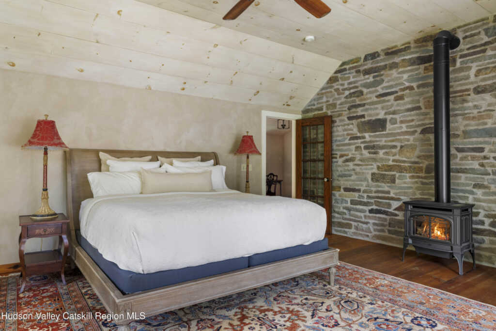 1389 Rte 212, Saugerties, NY 12477 - Photo 19 of 50