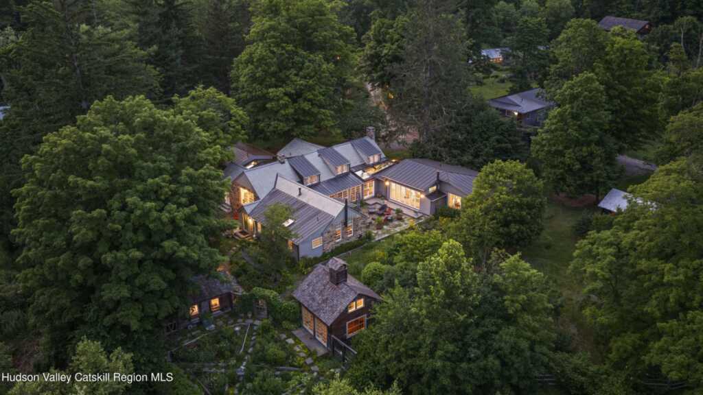 1389 Rte 212, Saugerties, NY 12477 - Photo 2 of 50