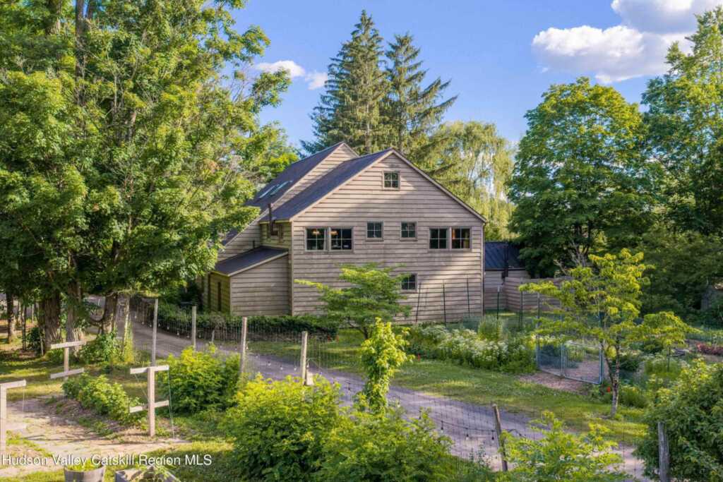 1389 Rte 212, Saugerties, NY 12477 - Photo 36 of 50