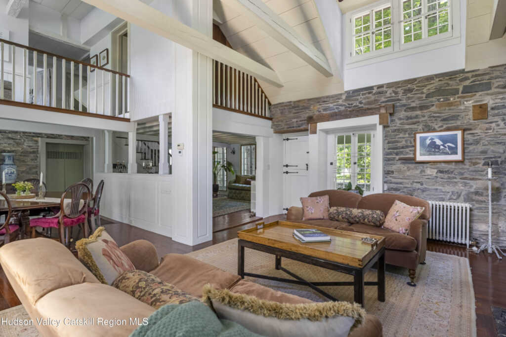 1389 Rte 212, Saugerties, NY 12477 - Photo 9 of 50