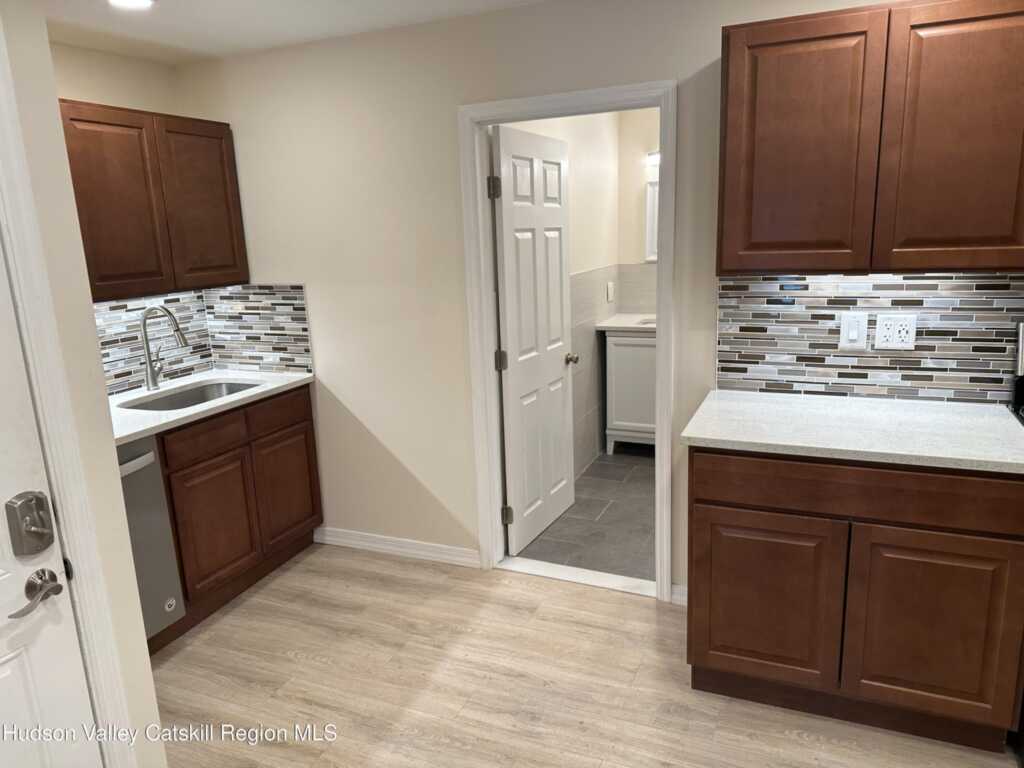 152 Saint James Street, Unit #4, Kingston, NY 12401 - Photo 10 of 16