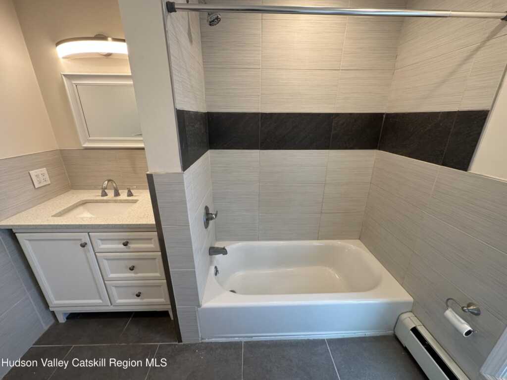 152 Saint James Street, Unit #4, Kingston, NY 12401 - Photo 14 of 16