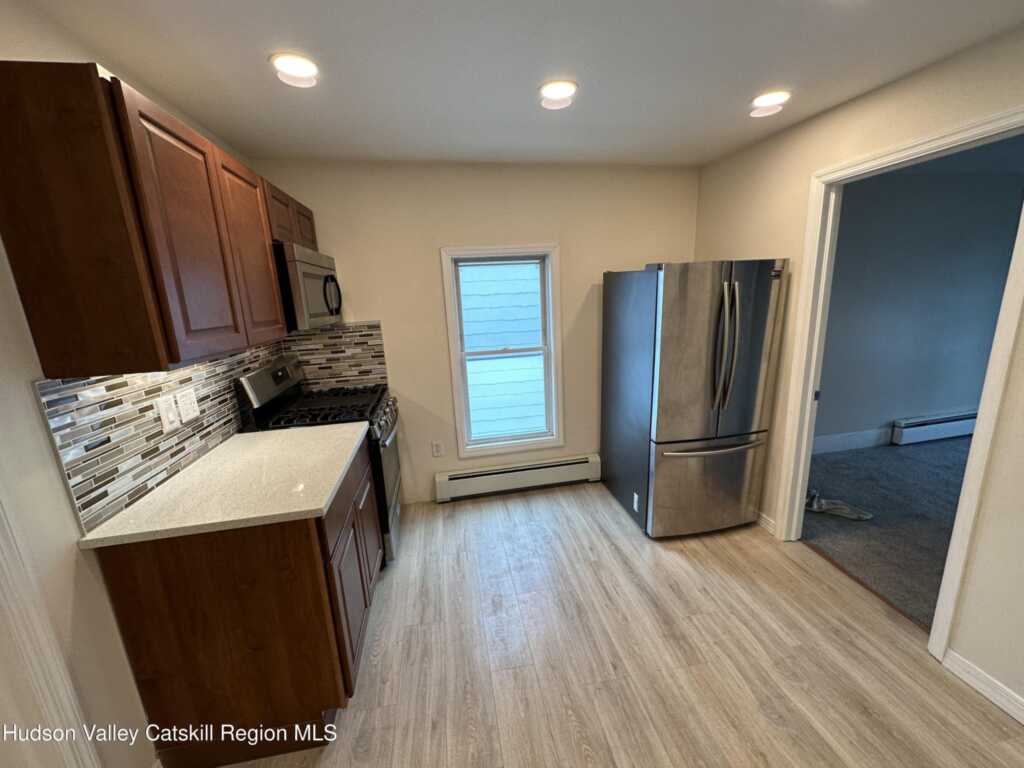 152 Saint James Street, Unit #4, Kingston, NY 12401 - Photo 8 of 16