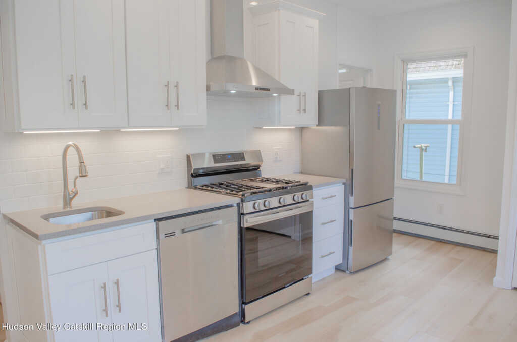 144 Saint James Street, Unit #2b, Kingston, NY 12401 - Photo 10 of 17
