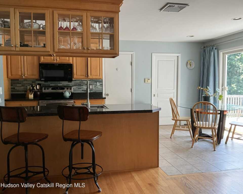 903 Old Post Road, New Paltz, NY 12561 - Photo 14 of 50