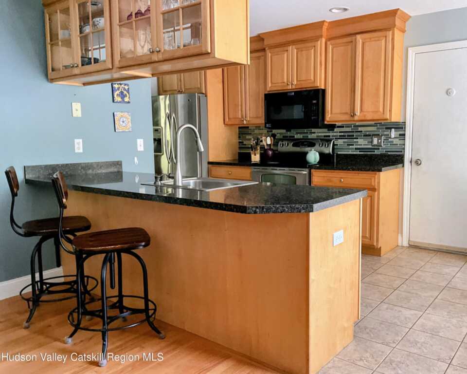 903 Old Post Road, New Paltz, NY 12561 - Photo 18 of 50