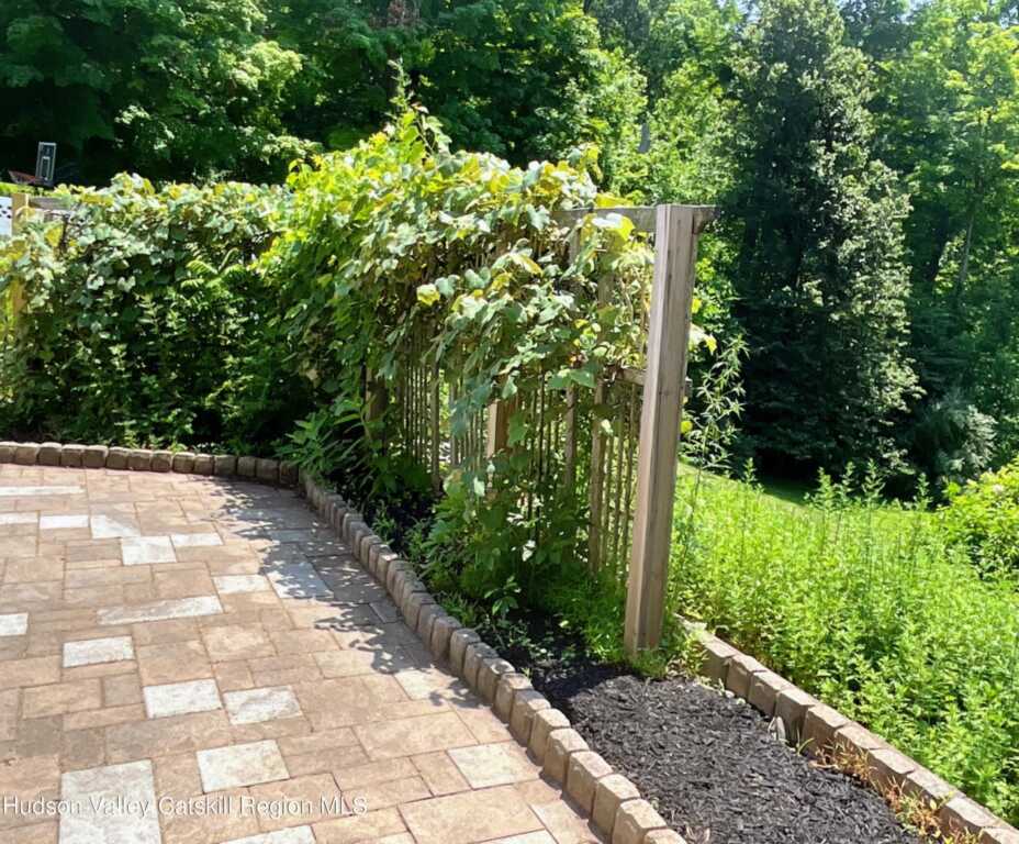 903 Old Post Road, New Paltz, NY 12561 - Photo 48 of 50