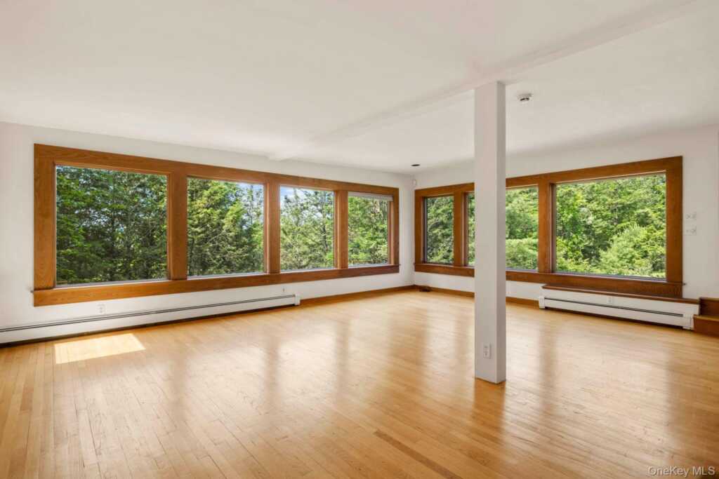 376 Abbey Road, Woodstock, NY 12457 - Photo 14 of 35