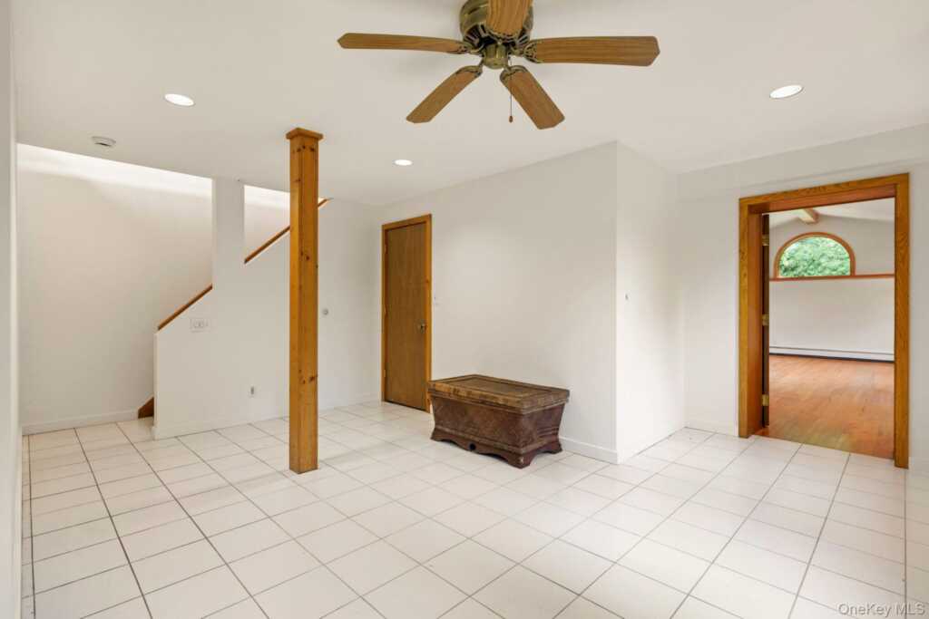 376 Abbey Road, Woodstock, NY 12457 - Photo 20 of 35