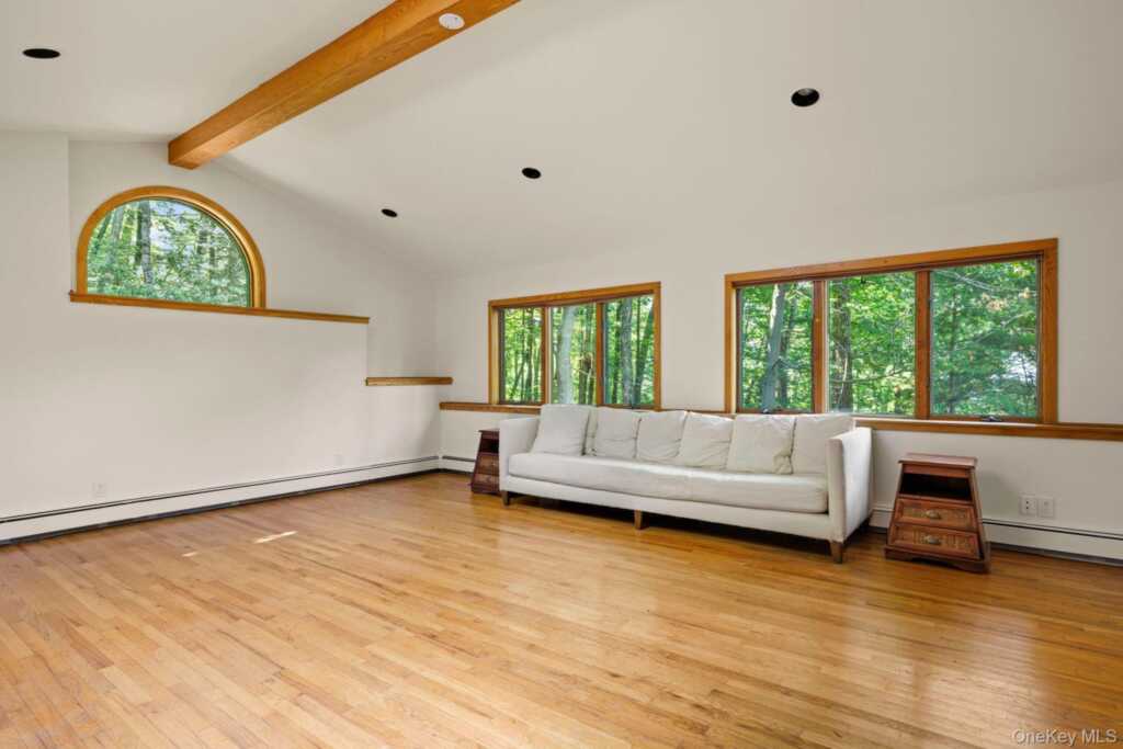376 Abbey Road, Woodstock, NY 12457 - Photo 22 of 35