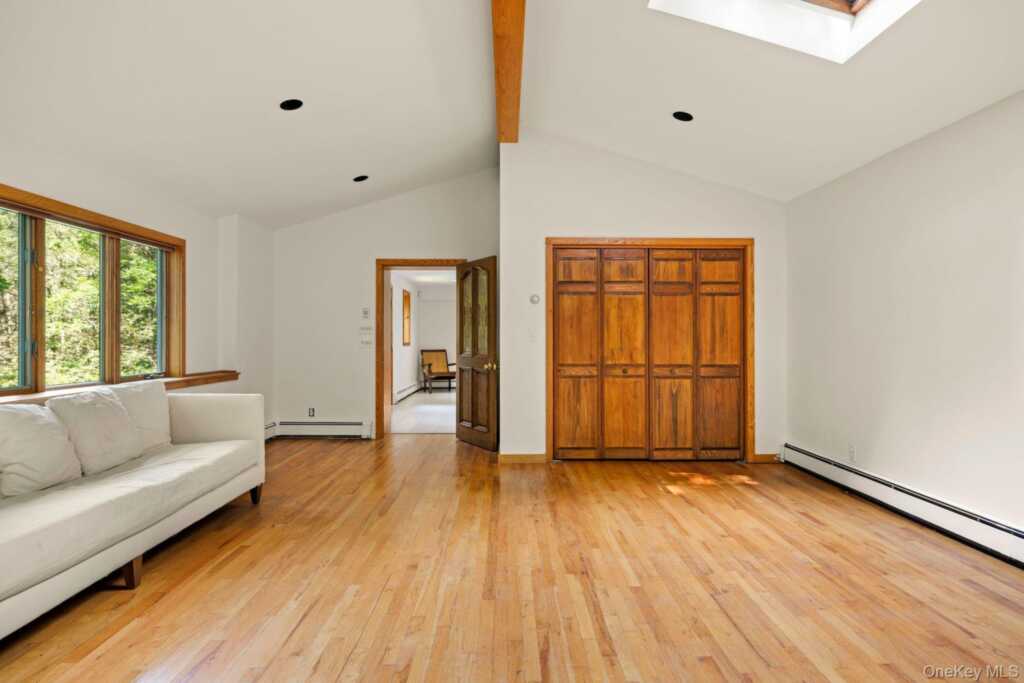 376 Abbey Road, Woodstock, NY 12457 - Photo 24 of 35