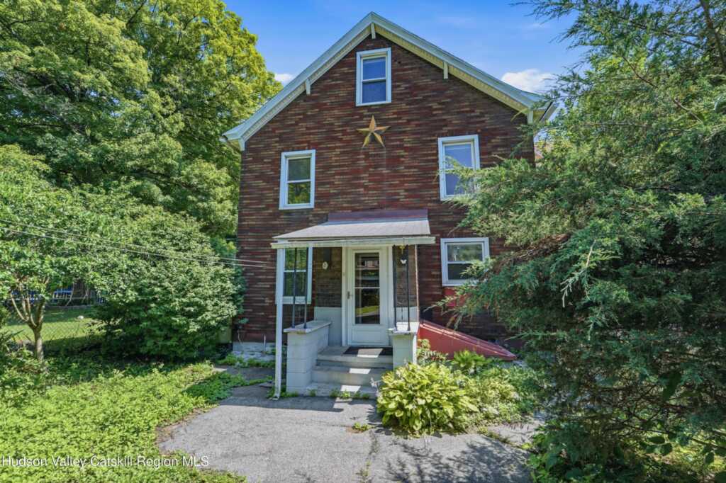 5 Wilbur Avenue, Kingston, NY 12401