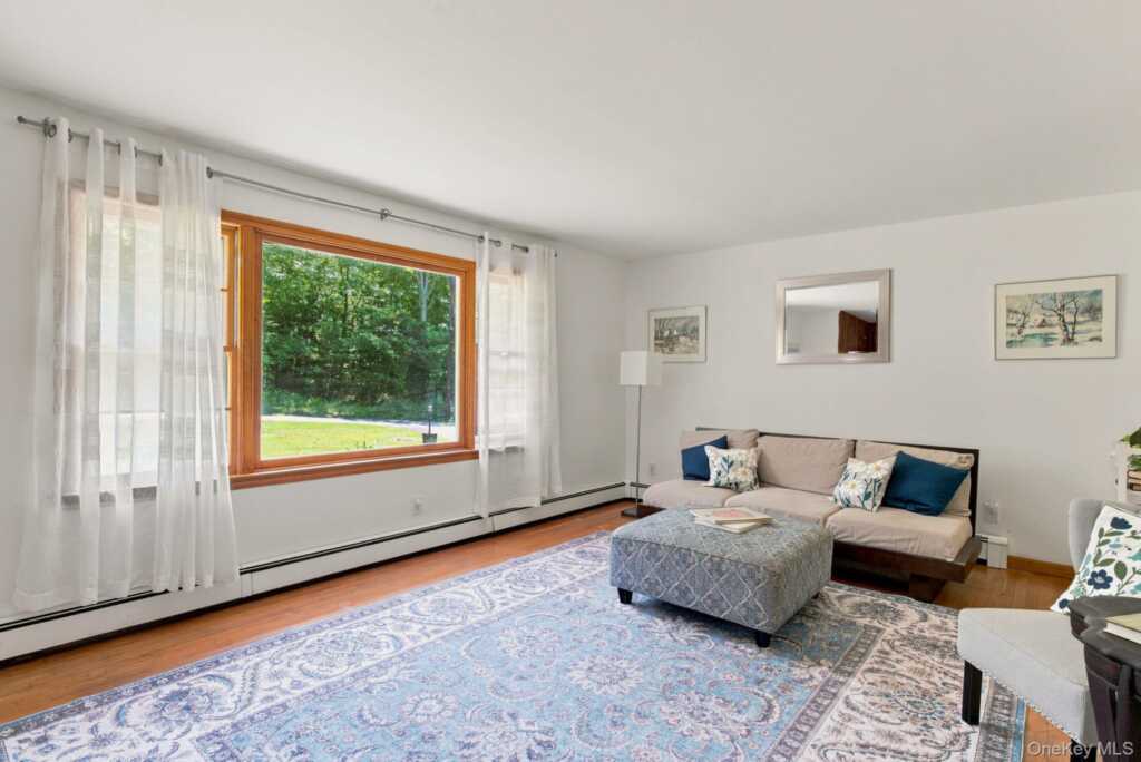 94 Lodge Road, Saugerties, NY 12477 - Photo 3 of 24
