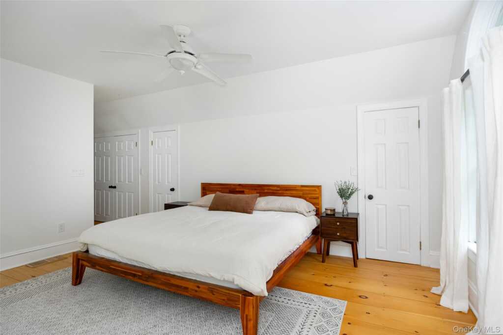 4 Cove Road, Rhinebeck, NY 12572 - Photo 21 of 37