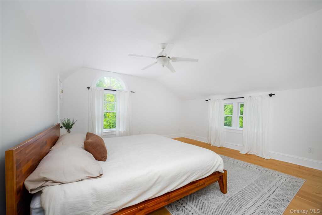 4 Cove Road, Rhinebeck, NY 12572 - Photo 23 of 37