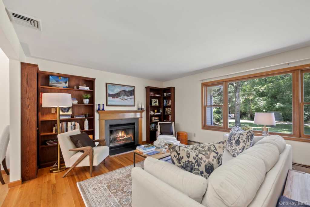 404 Sepasco Center Street, Rhinebeck, NY 12572 - Photo 11 of 24