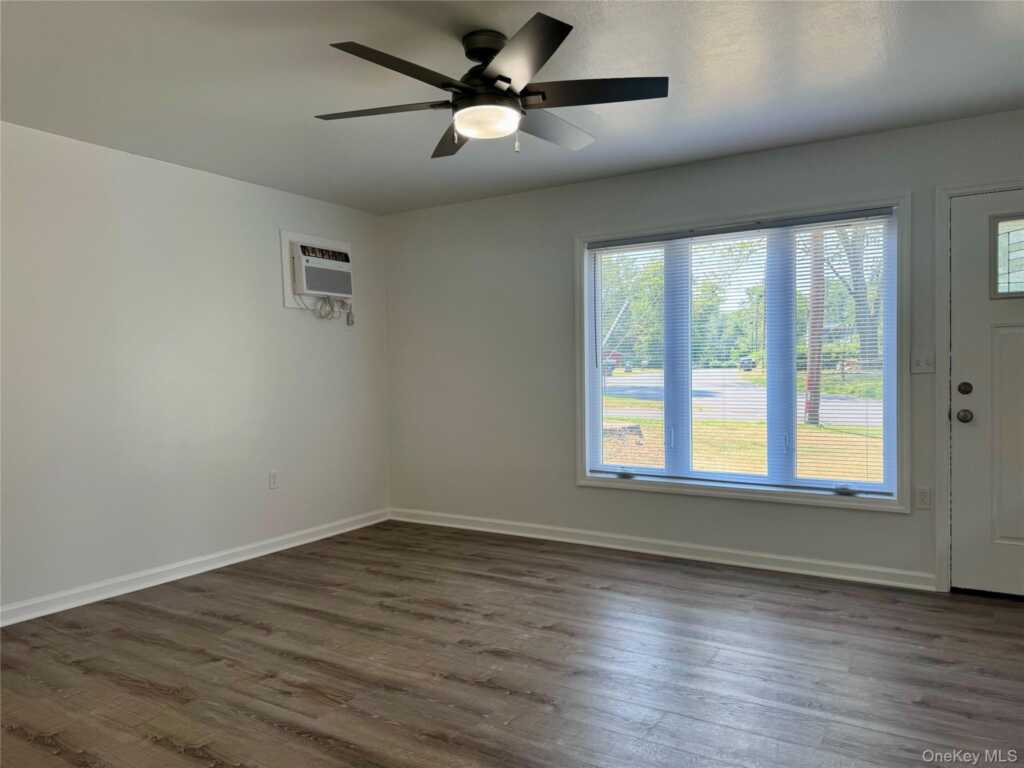 1 Center Road, Rosendale, NY 12440 - Photo 4 of 23