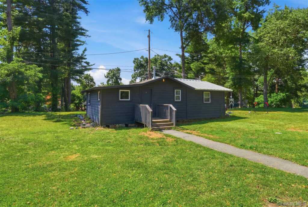101-113 Glenerie Boulevard, Saugerties, NY 12477 - Photo 3 of 50