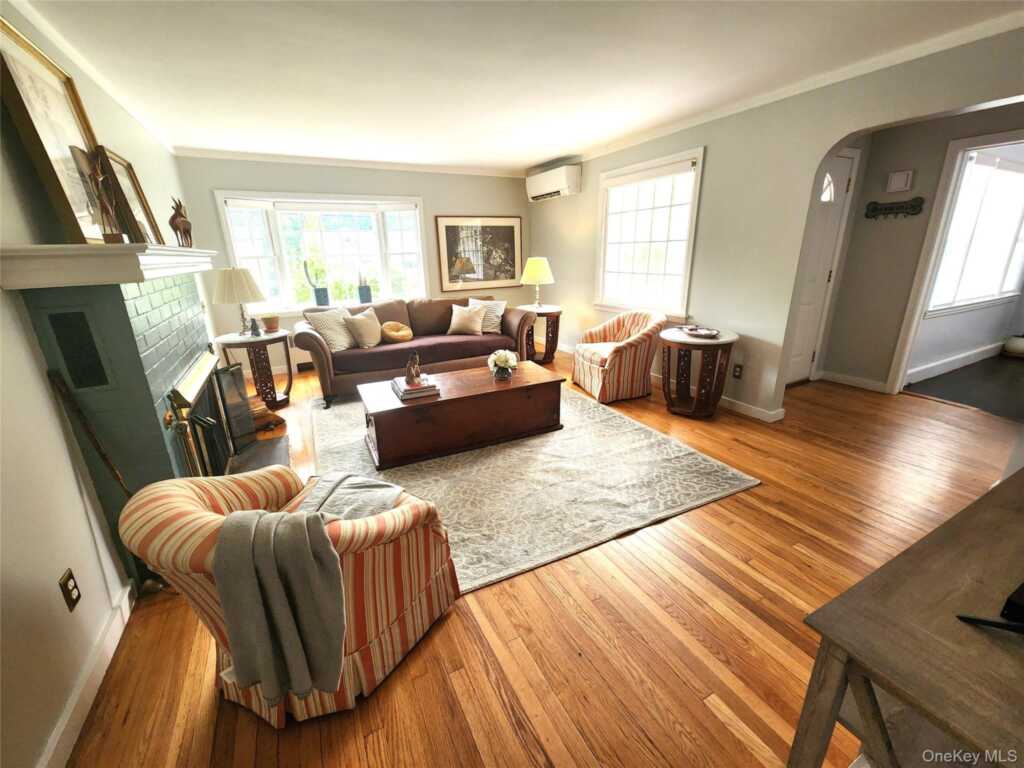 715 Lucas Avenue Extension, Hurley, NY 12443 - Photo 13 of 33